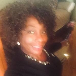 Meet your Posher, Tonya